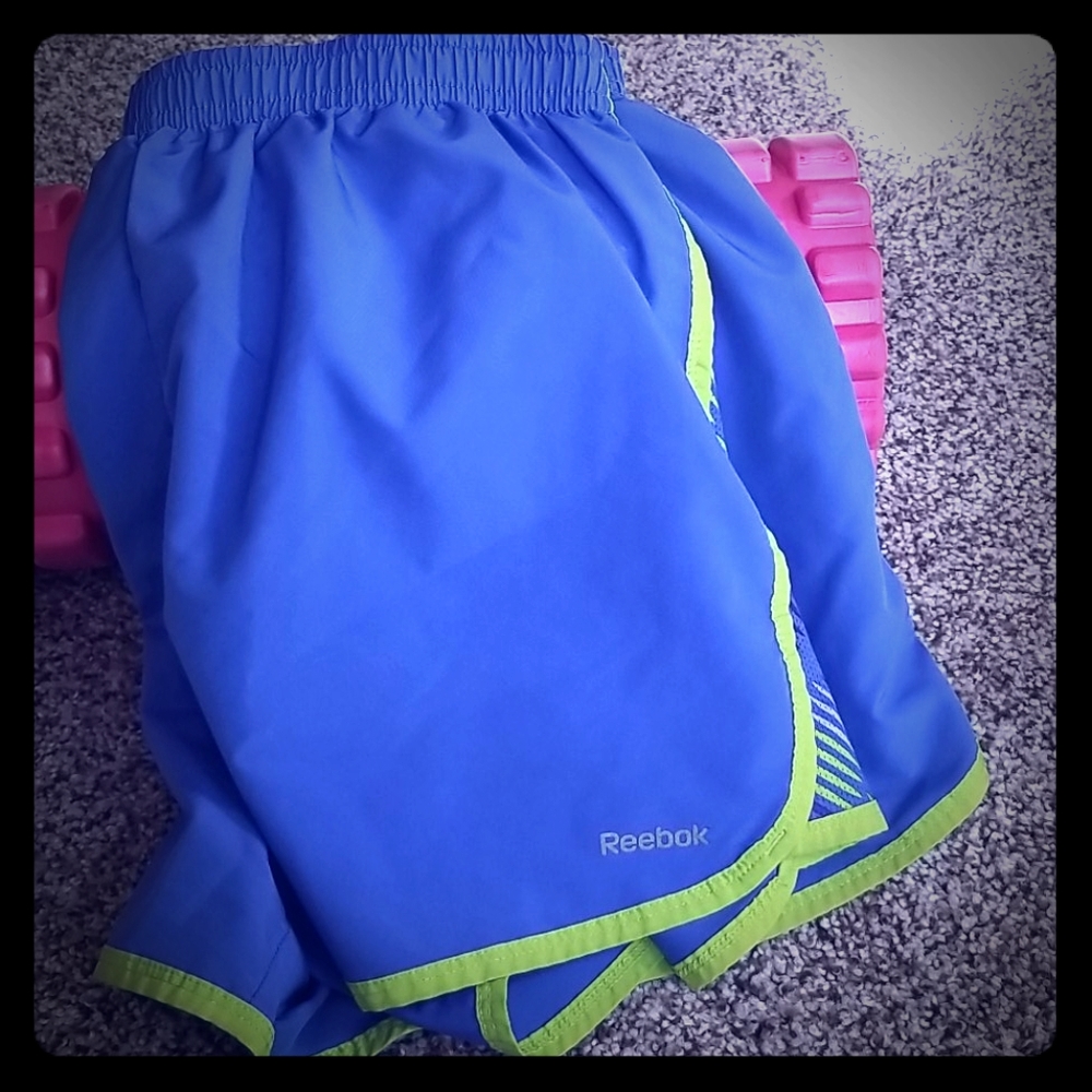 Running shorts